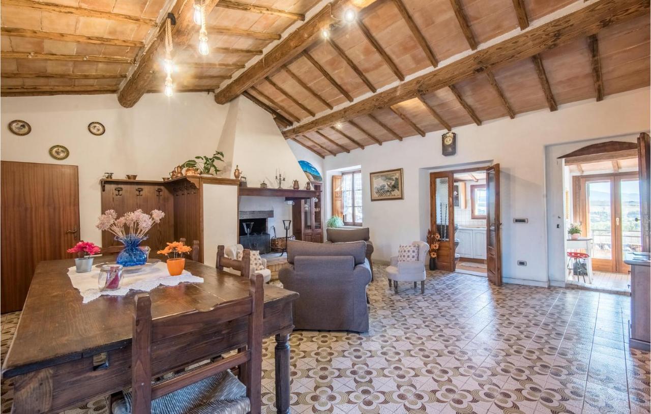 Gorgeous Home In Montalcino With Kitchen Exterior photo